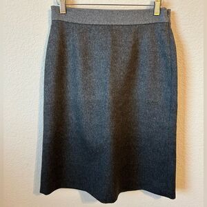 Max Mara Wool-Blend Ombré A-Line Skirt in Grey to Black, Size 8